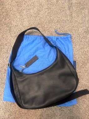 BAGGU Black Pebbled Leather Shoulder Messenger Bag